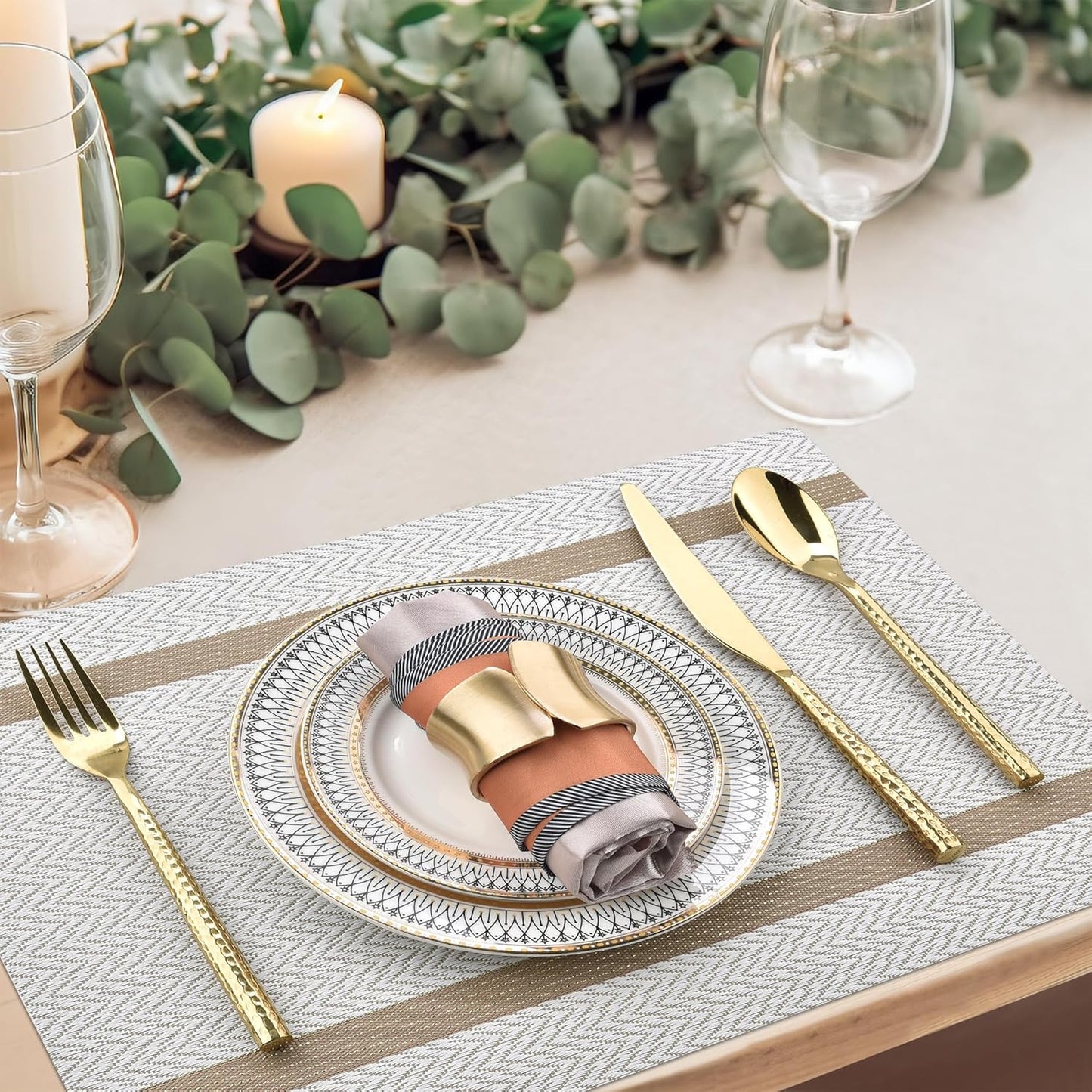 Beige White Placemats Set of 6 - Easy Clean Modern Durable Washable Vinyl Place Mats - Heat Resistant Placemats for Kitchen Table - PVC Table Mats for Dining Table (Beige White with Stripes, 6)