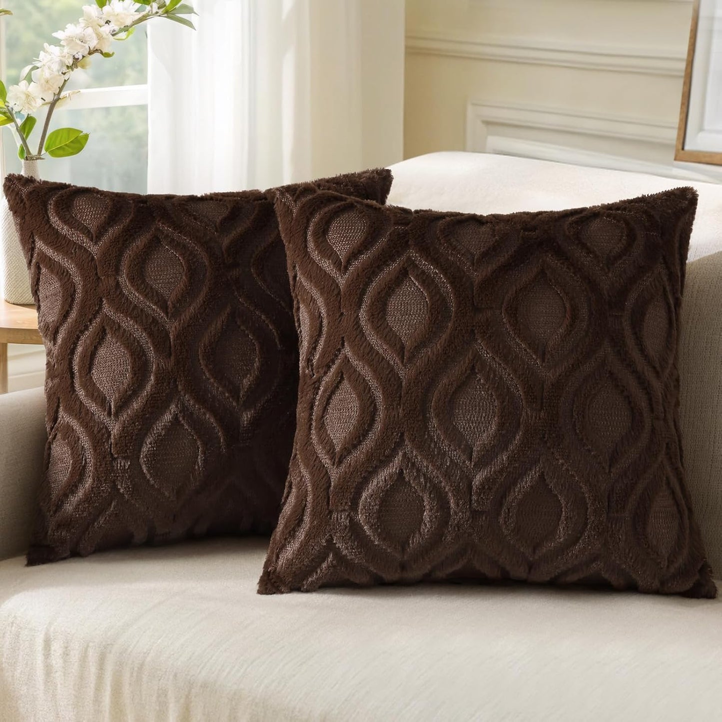 decorUhome Throw Pillow Covers 20x20 Inch Set of 2, Soft Plush Decorative Faux Fur Dark Brown Solid Couch Pillow Covers, Accent Farmhouse Neutral Square Euro Pillow Cases for Sofa Bed Living Room