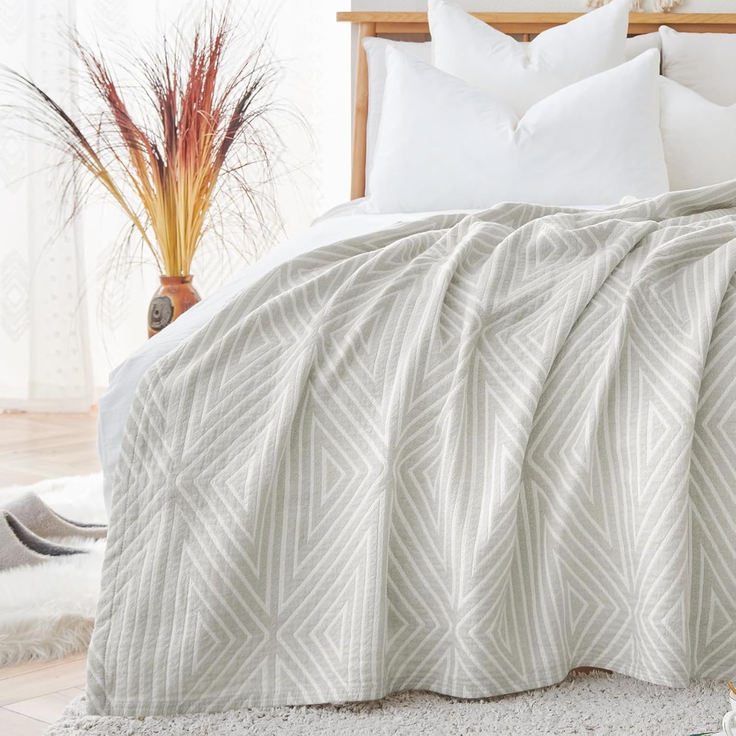 jinchan Boho 100% Cotton Blanket Muslin 50x60 Inches Lightweight 3-Layer Geometric Triangle Striped Pattern Reversible Quilt Throw Soft Breathable Comfy All Seasons for Couch Bed Decor, Light Grey