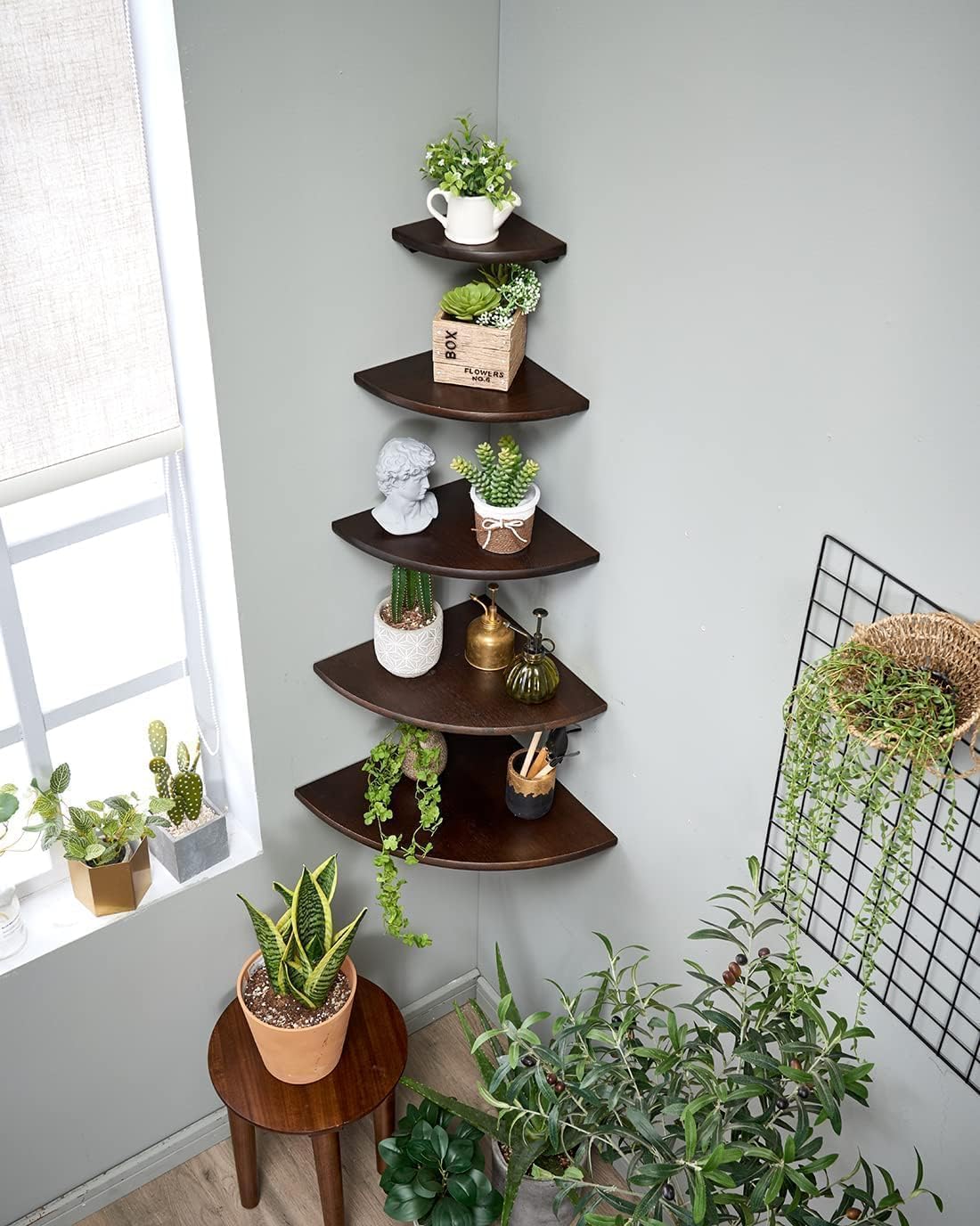 Corner Shelf, Solid Oak Wood Floating Corner Shelf Wall Mount Round End Floating Speaker with Wire Hole for Small Plant Photo for Bedroom Kitchen, Living Room