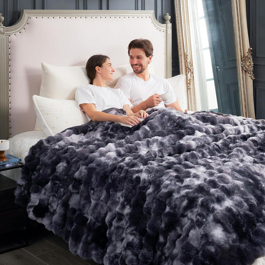 Cozy Bliss Faux Fur Throw Blanket for Couch, Fuzzy Soft Plush Thick Bubble Blanket for Sofa Bedroom Living Room, 90 * 90 Inches Tie Dye Black