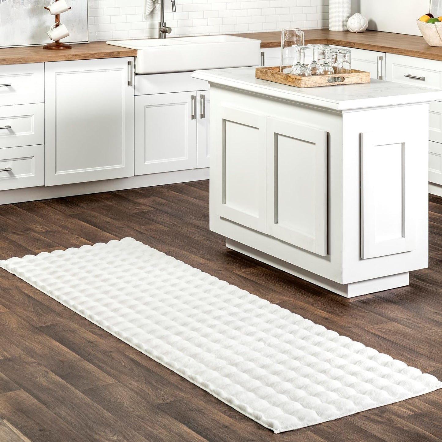 nuLOOM Jeni Solid Faux Rabbit Machine Washable Runner Rug, 2' 6" x 10', Off-White