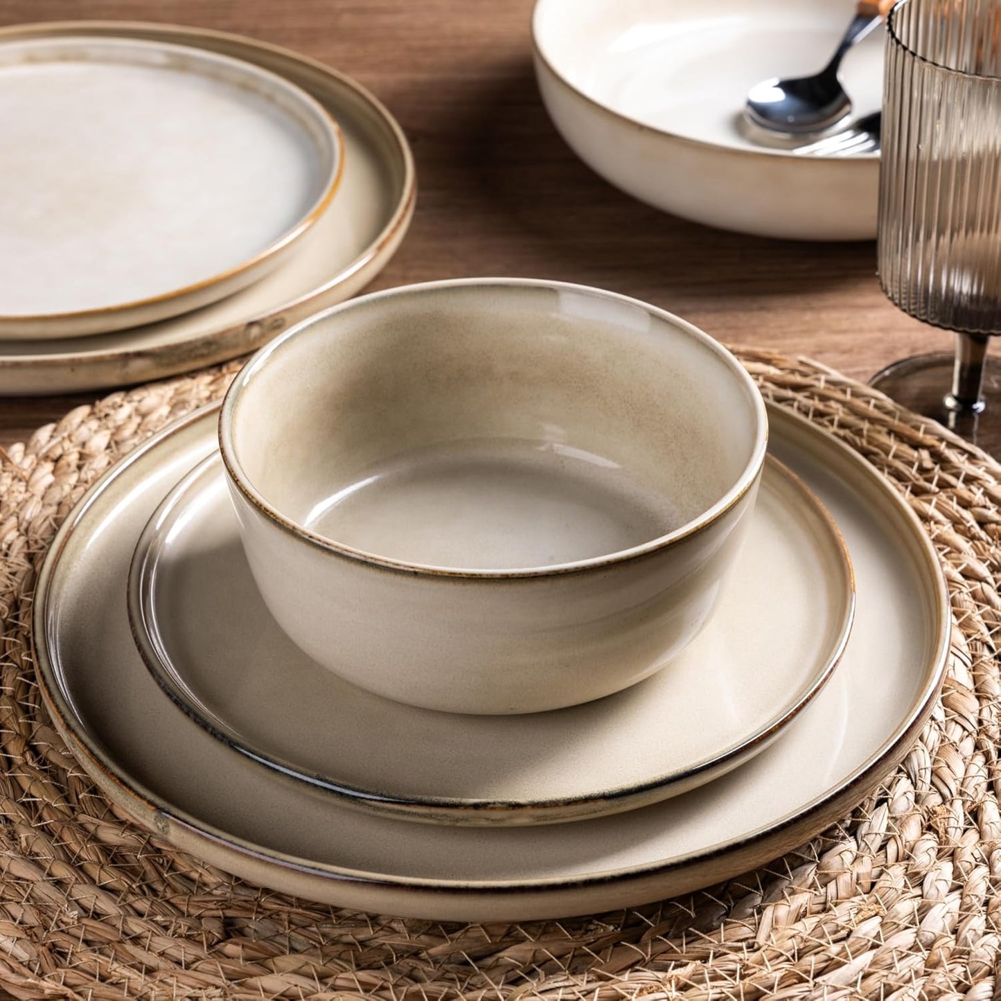 GBHOME Ceramic Dinnerware Sets for 6, 18 Pieces Stoneware Plates and Bowls Sets, Scratch Resistant Dishes, Dishwasher & Microwave Safe, Reactive Glaze-Cappuccino