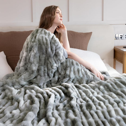 Faux Fur Blanket, Twin Size Oversized Throw Blanket for Couch, Fluffy Blanket with Stretch Ruched Design, Ultra Soft Giftable Home Decor, 60x80 inches, Tie-Dyed in Gray