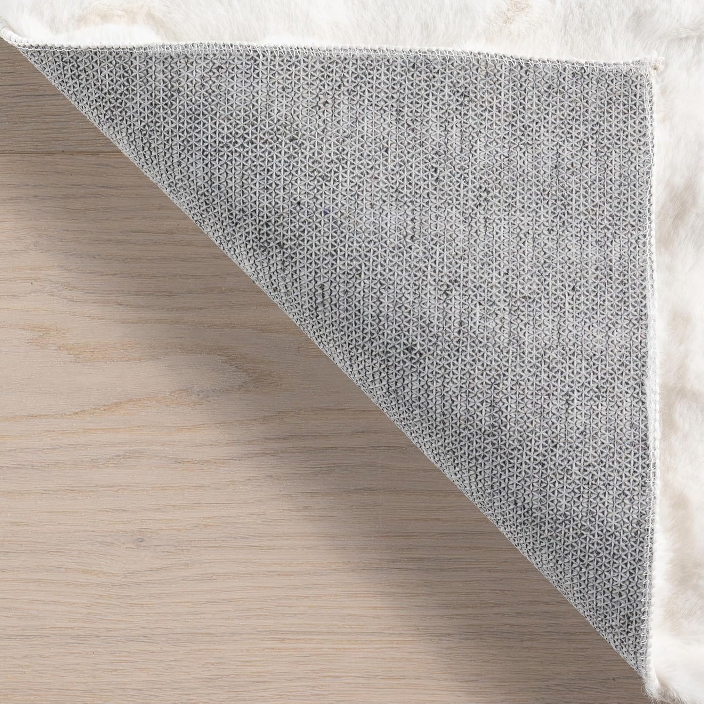 nuLOOM Jeni Checkered 6 Square Machine Washable Area Rug for Living Room Bedroom Dining Room Kitchen, Off White