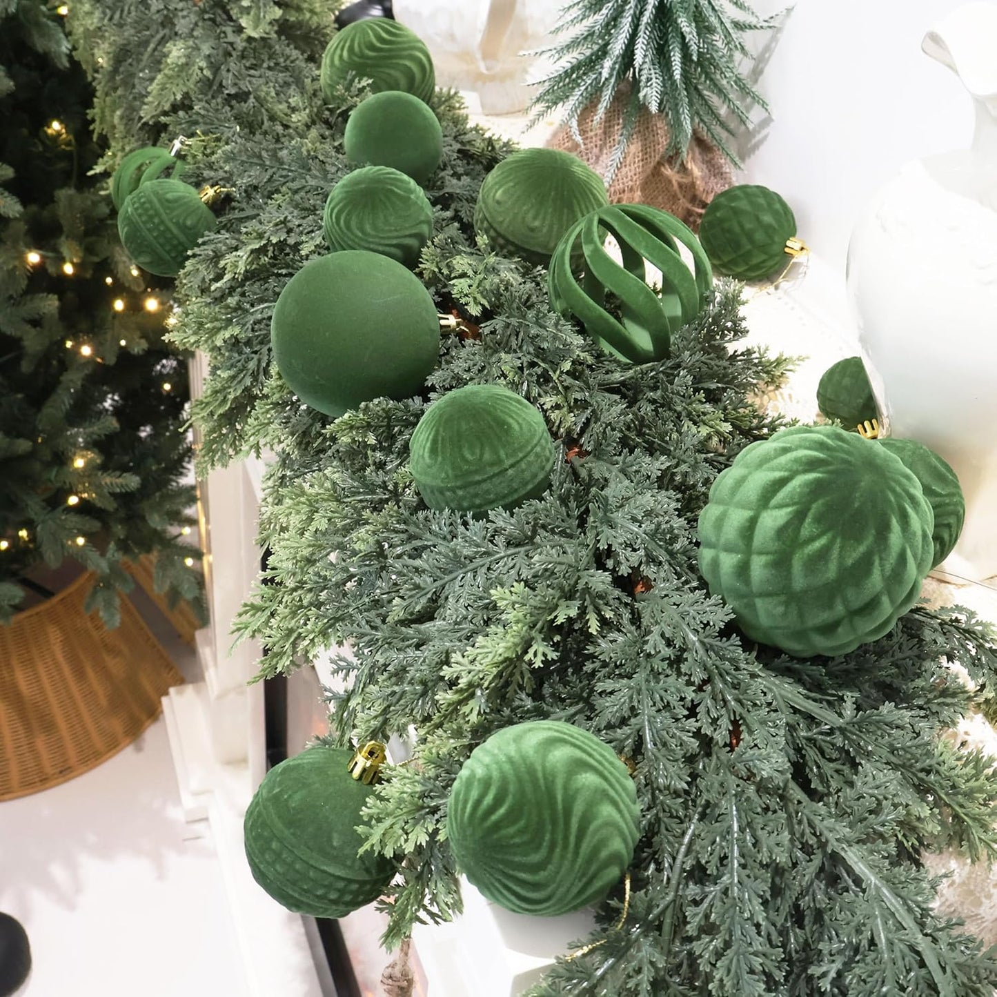 36pcs Velvet Ornaments for Christmas Trees, Flocked Christmas Balls Sets Assortment for Xmas Tree Holiday Decor