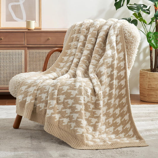 Snuggle Sac Throw Blanket for Couch, Reversible Super Soft Warm Blankets Cozy Knit Fuzzy Plush Lightweight Throws for Sofa, Bed, Camping,Houndstooth Beige,50x60 inches