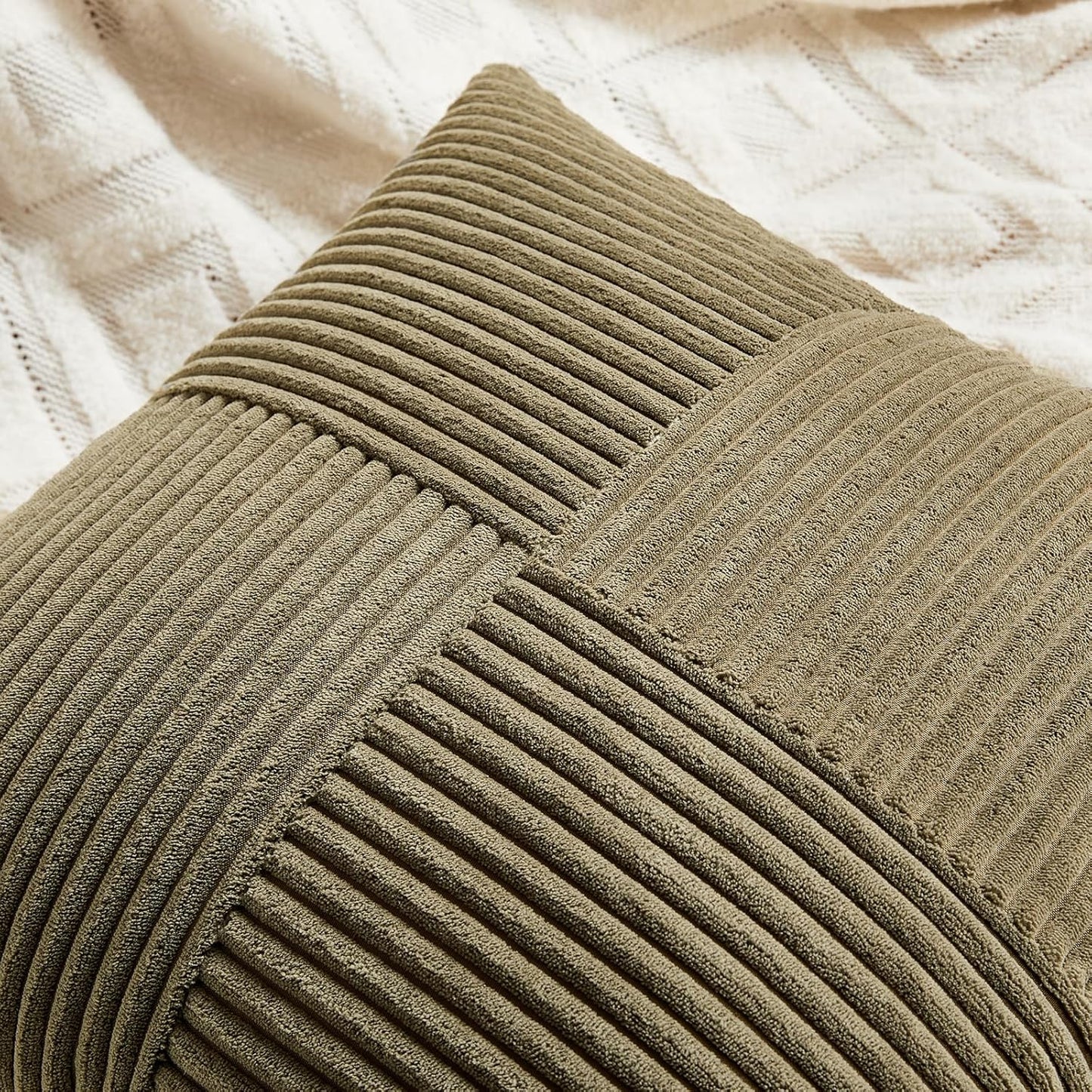 Fancy Homi 2 Packs Olive Green Decorative Throw Pillow Covers 22x22 Inch for Living Room Couch Bed Sofa, Rustic Farmhouse Boho Home Decor, Soft Corss Corduroy Patchwork Accent Cushion Case 55x55 cm